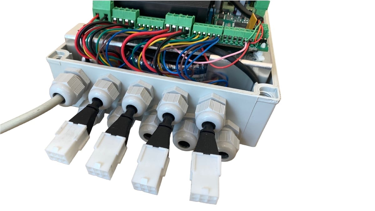 Adapterkabel_concens_A&E_1600x900_7